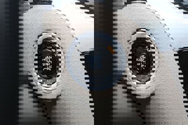 Used 2013 Chrysler 300 Motown w/ Driver Convenience Group image 12