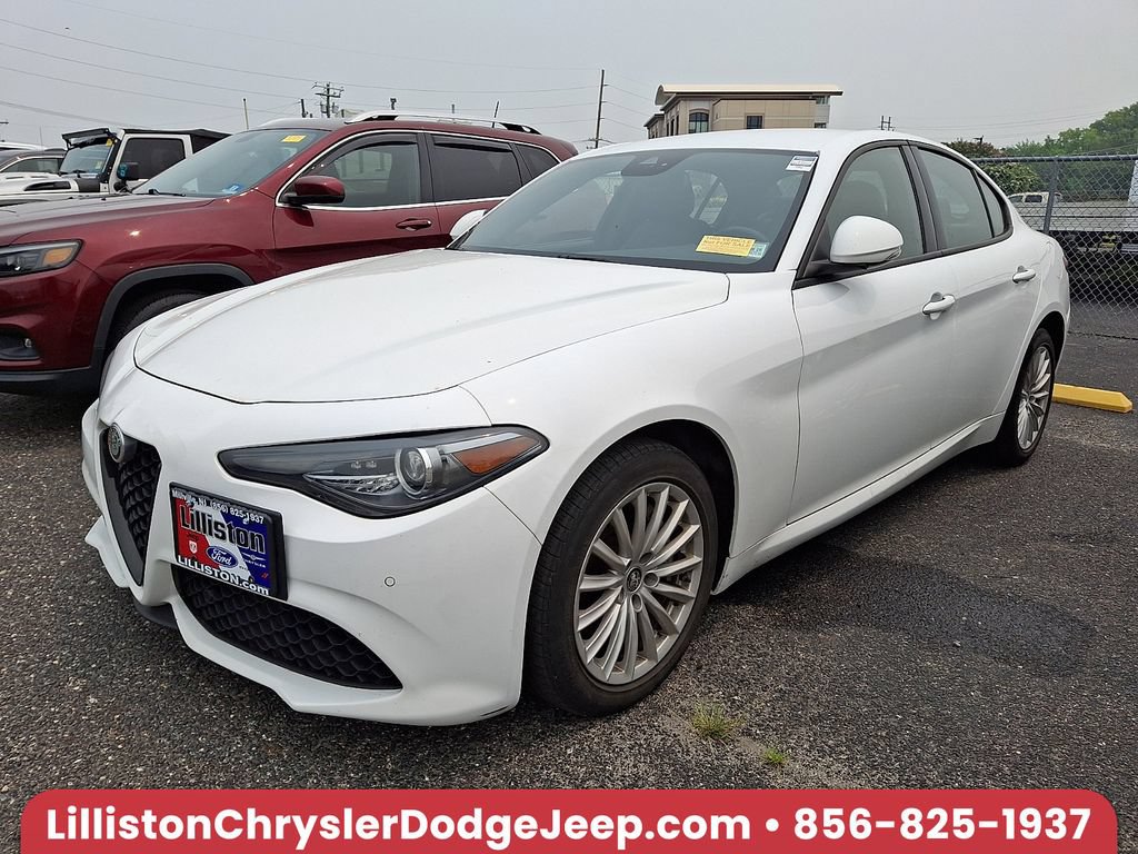 Used 2022 Alfa Romeo Giulia Sprint AWD/4WD image 1