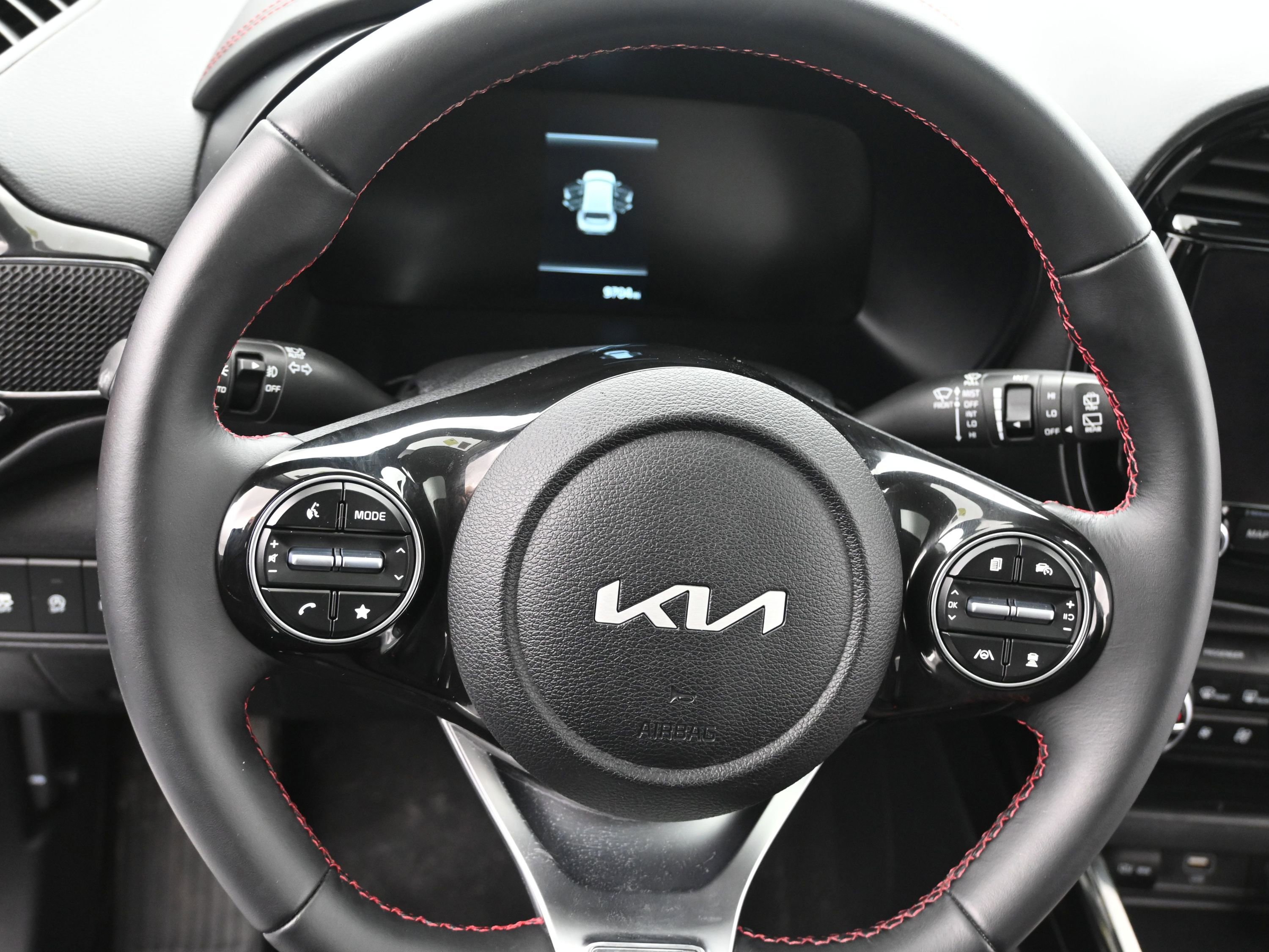 Used 2025 Kia Soul GT-Line w/ GT-Line Technology Package image 17