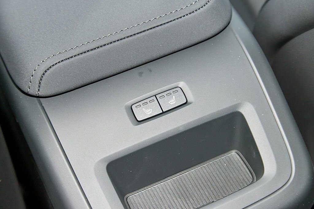 New 2026 Volvo XC60 B5 Plus w/ Protection Package Premier image 21