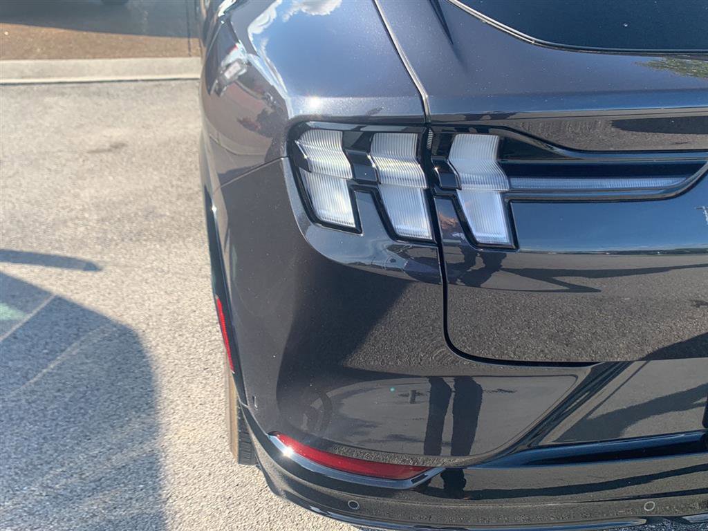 Used 2022 Ford Mustang Mach-E Premium RWD image 3