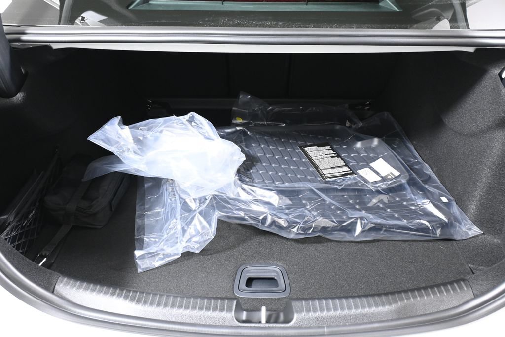 Certified 2026 Mercedes-Benz C 300 4MATIC Sedan image 33
