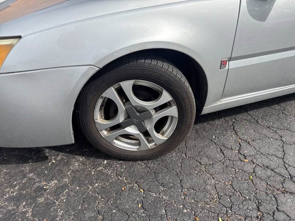 Used 2003 Saturn ION Level 3 FWD image 2