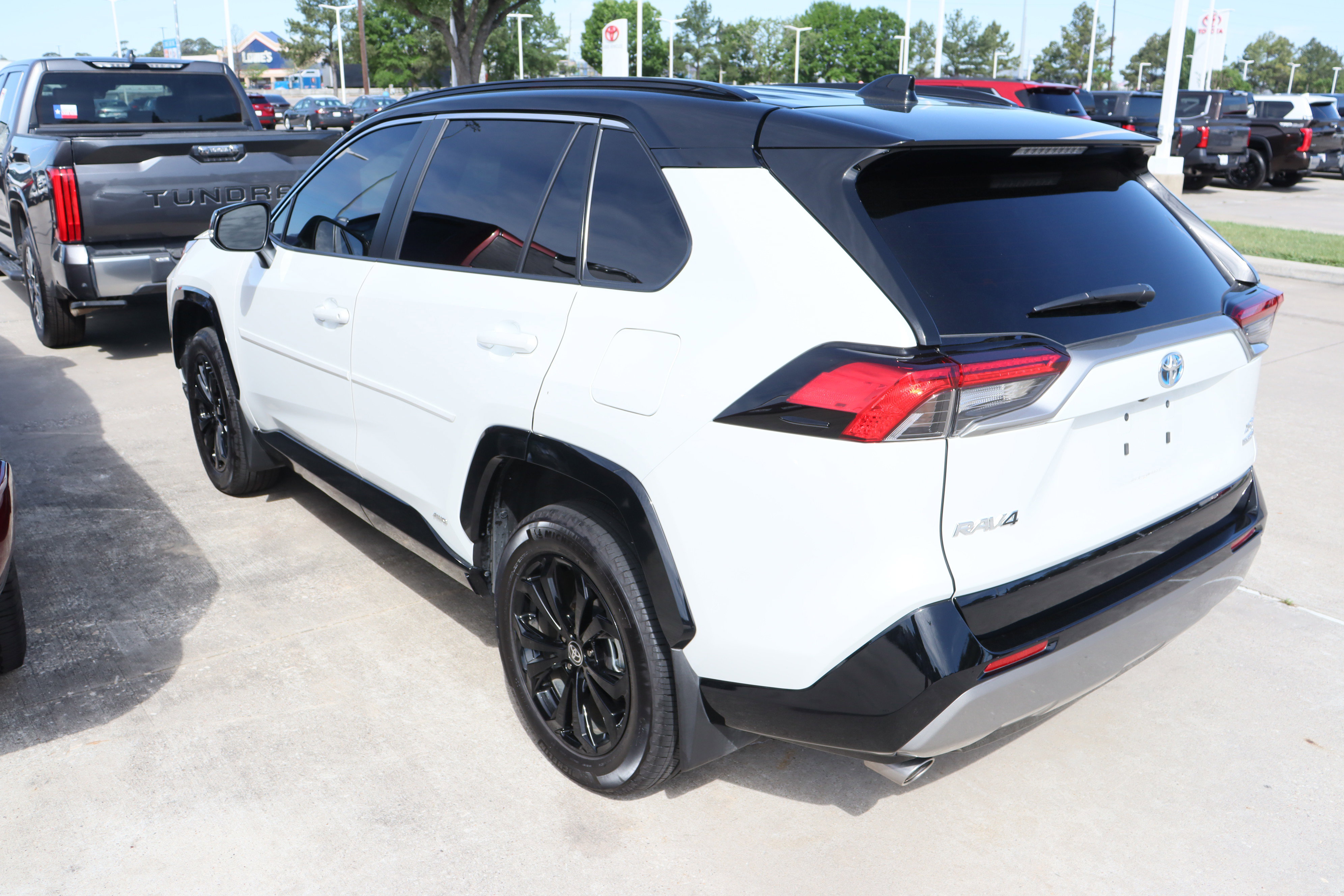 Used 2024 Toyota RAV4 XSE image 5