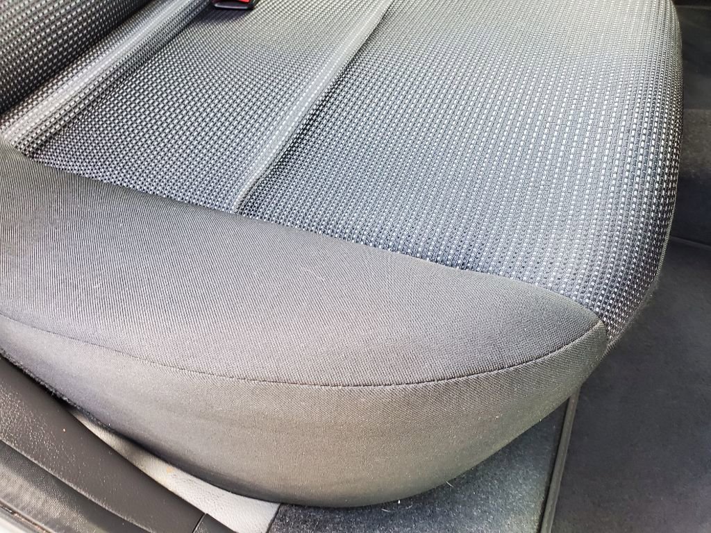 Used 2013 MAZDA MAZDA3 i Touring FWD image 32