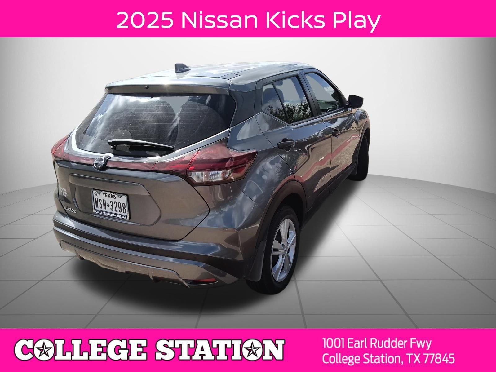 Used 2025 Nissan Kicks Play S FWD image 2