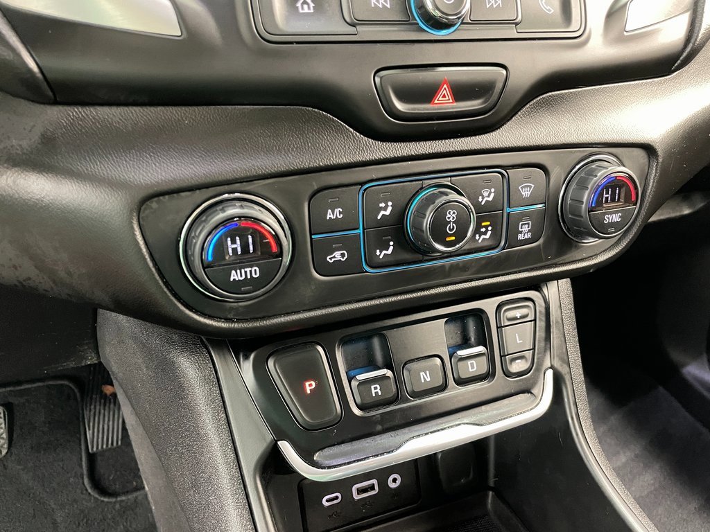 Certified 2021 GMC Terrain SLE w/ Driver Convenience Package image 27