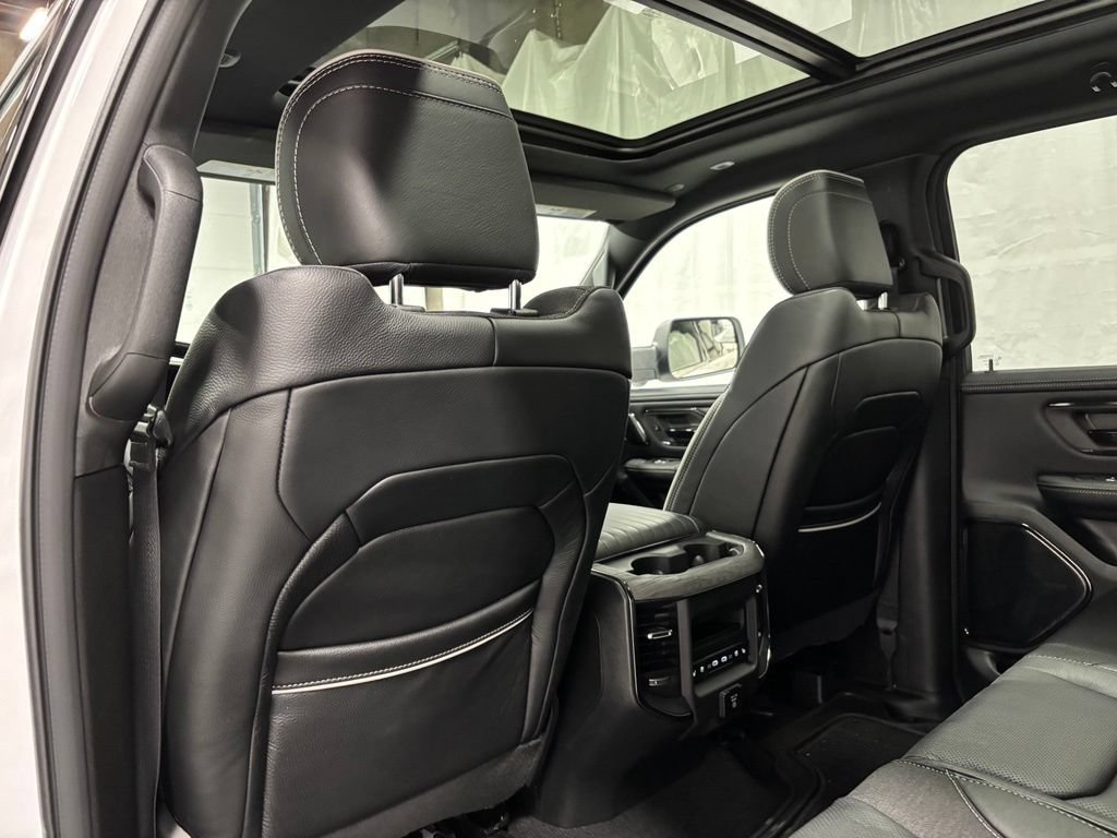 Used 2026 RAM 1500 Limited AWD/4WD image 46