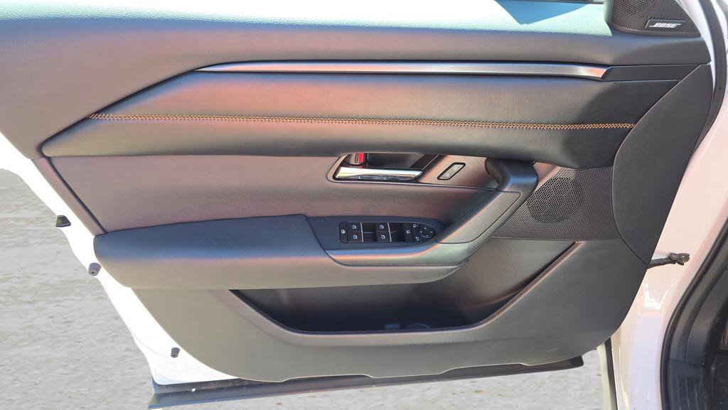 Used 2023 MAZDA CX-50 2.5 Turbo w/ Premium Plus Pkg image 9