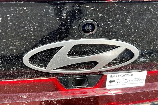 New 2025 Hyundai Elantra Sport image 15