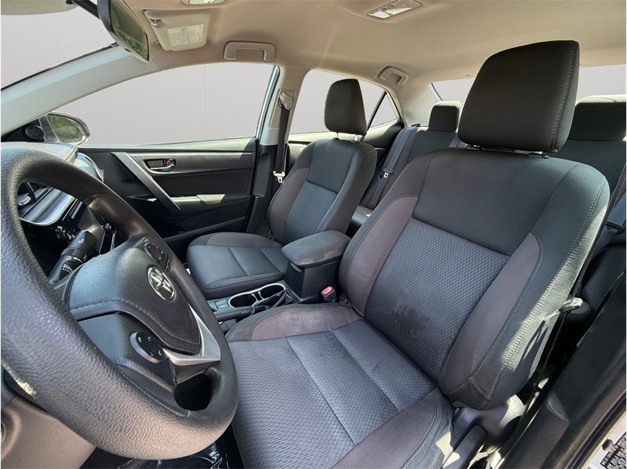 Used 2019 Toyota Corolla LE FWD image 15