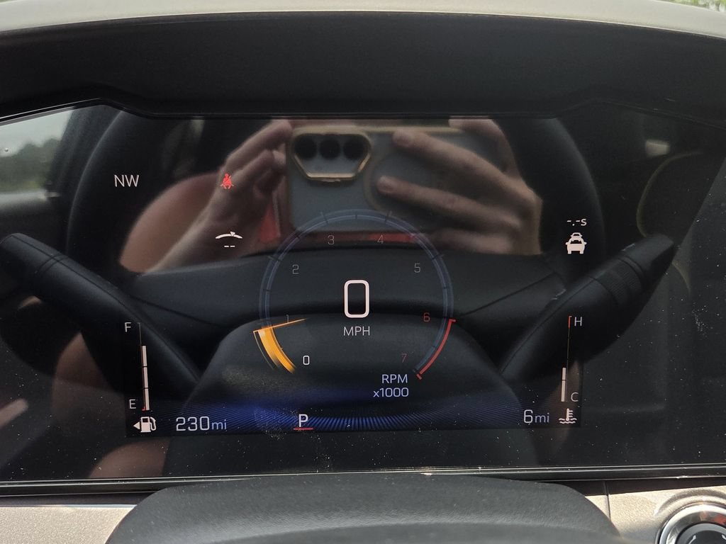 New 2026 Chevrolet Trax ACTIV w/ Sunroof Package FWD image 23