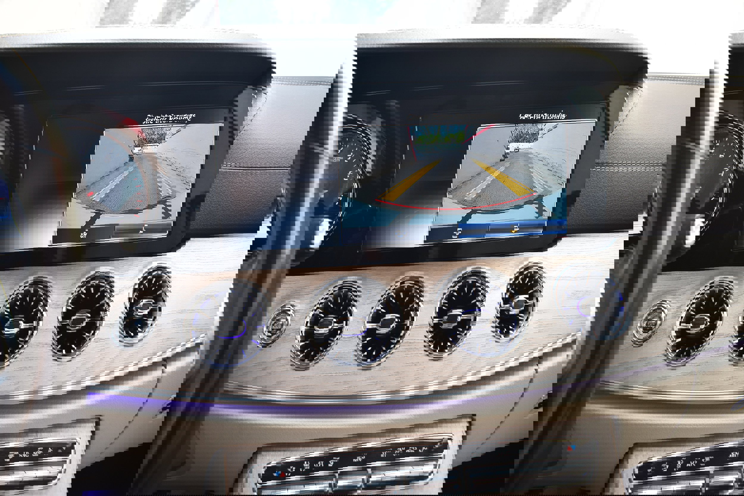 Used 2019 Mercedes-Benz E 450 Cabriolet image 39