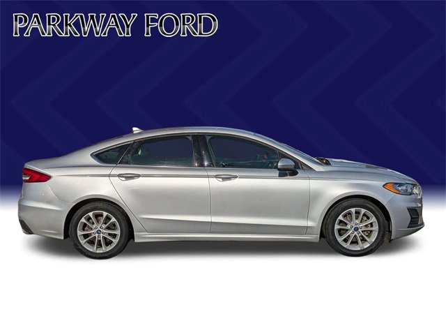 Used 2019 Ford Fusion SE image 4
