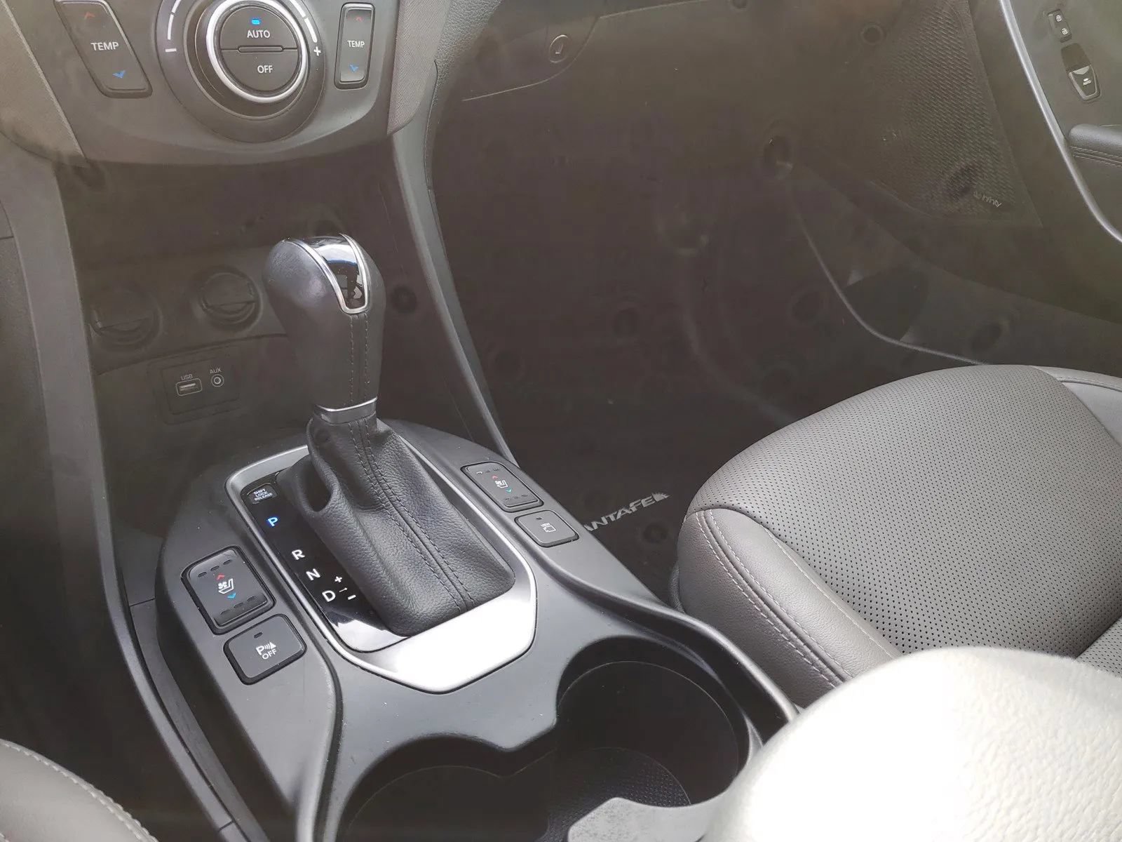 Used 2017 Hyundai Santa Fe FWD image 21