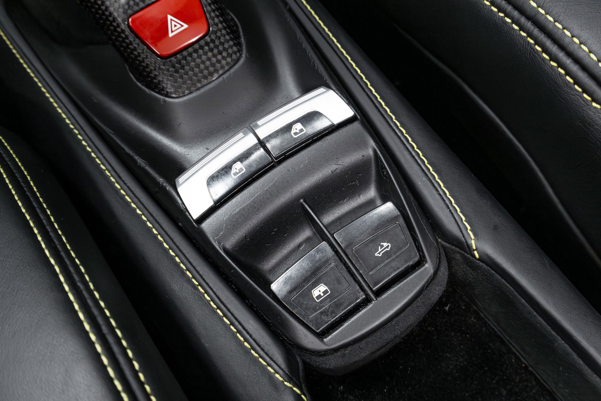 Used 2017 Ferrari 488 Spider image 79