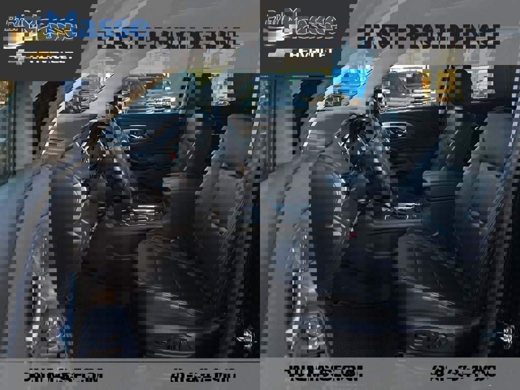 Used 2021 Chevrolet Traverse Premier w/ Redline Edition image 17