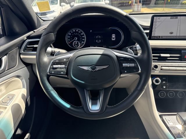 Used 2025 Genesis G70 2.5T image 12