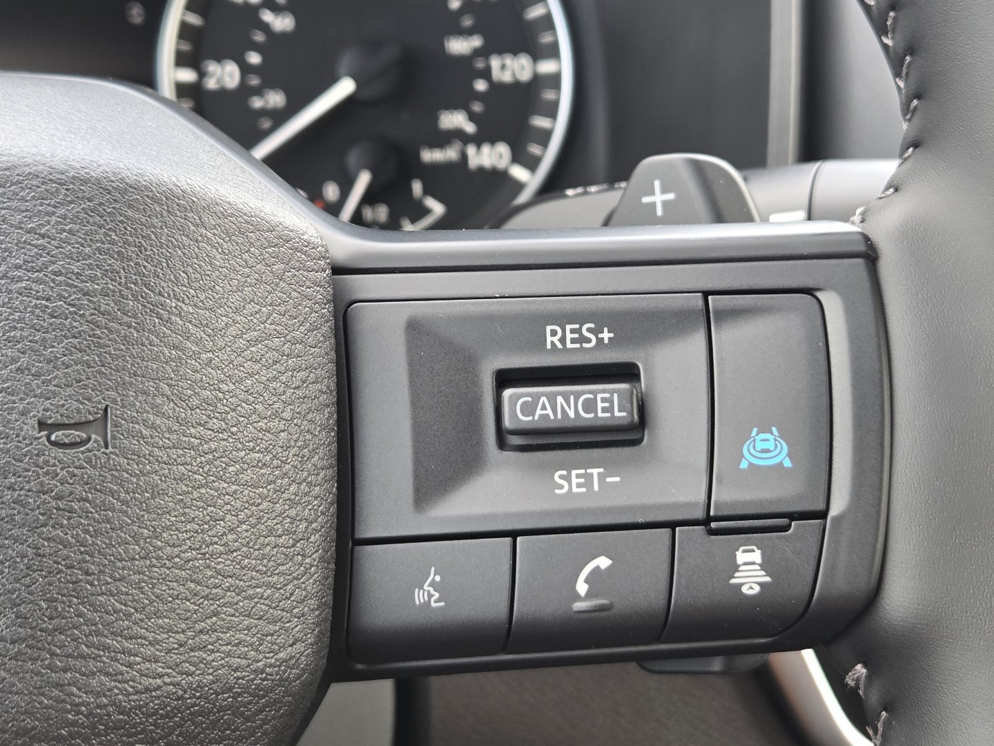 New 2027 Nissan Rogue SV w/ Cold Weather Package AWD/4WD image 30