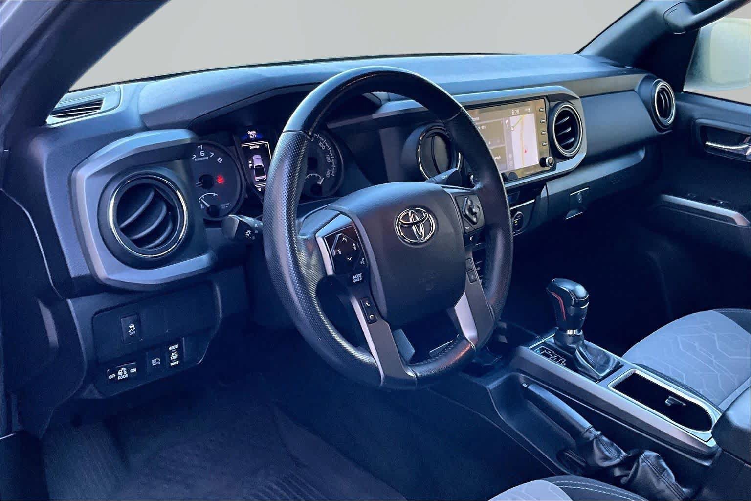 Used 2023 Toyota Tacoma TRD Off-Road w/ Black Out Package (TMS) AWD/4WD image 18