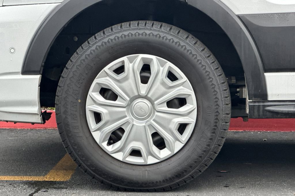 Certified 2023 Ford Transit 350 XLT image 28