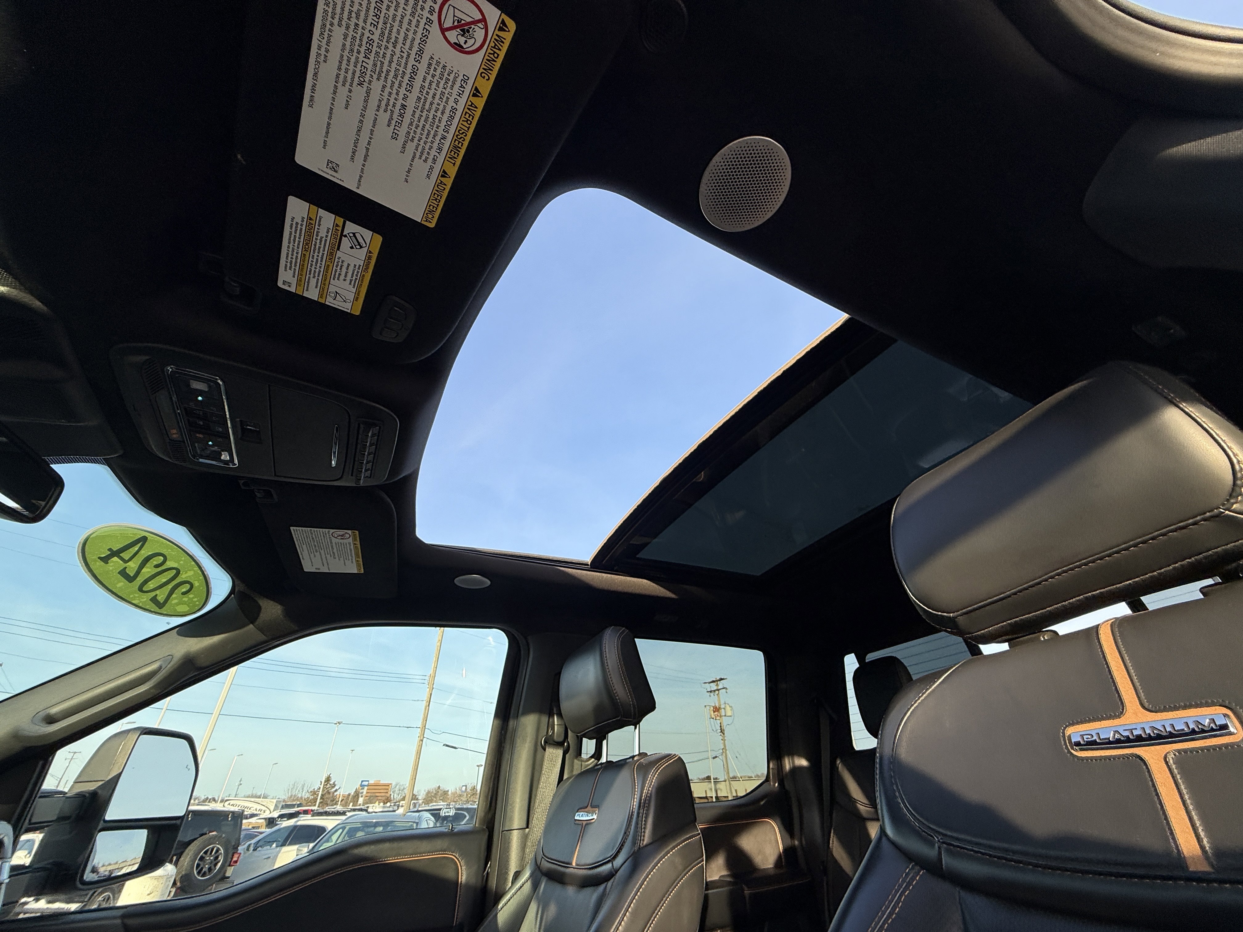 Used 2024 Ford F250 Platinum image 17