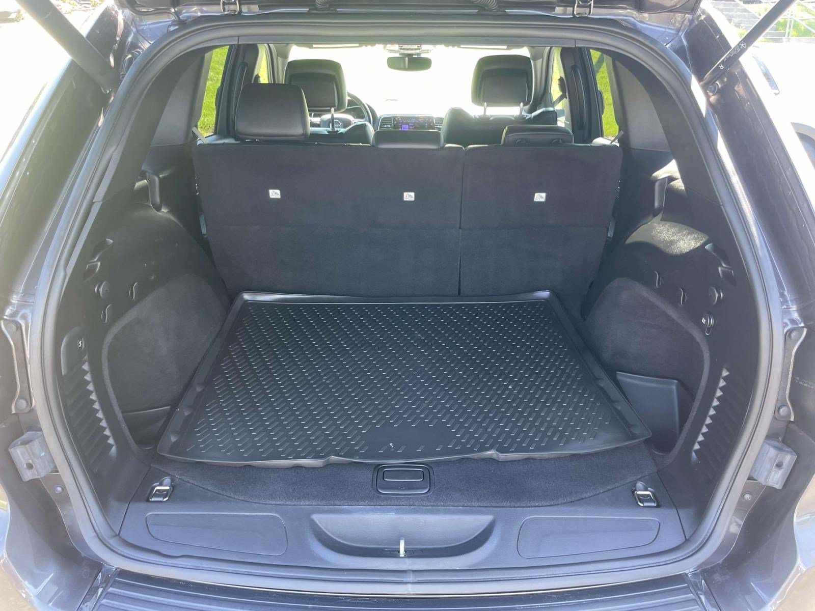 Used 2020 Jeep Grand Cherokee Limited RWD image 8