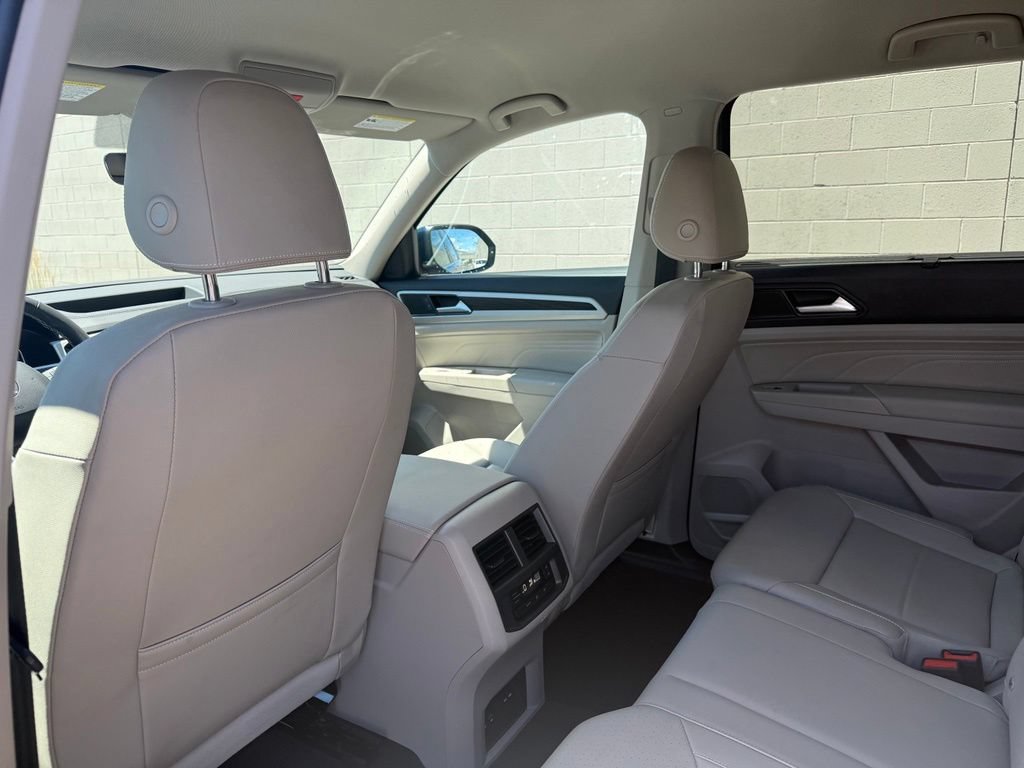 Used 2023 Volkswagen Atlas SE AWD/4WD image 29