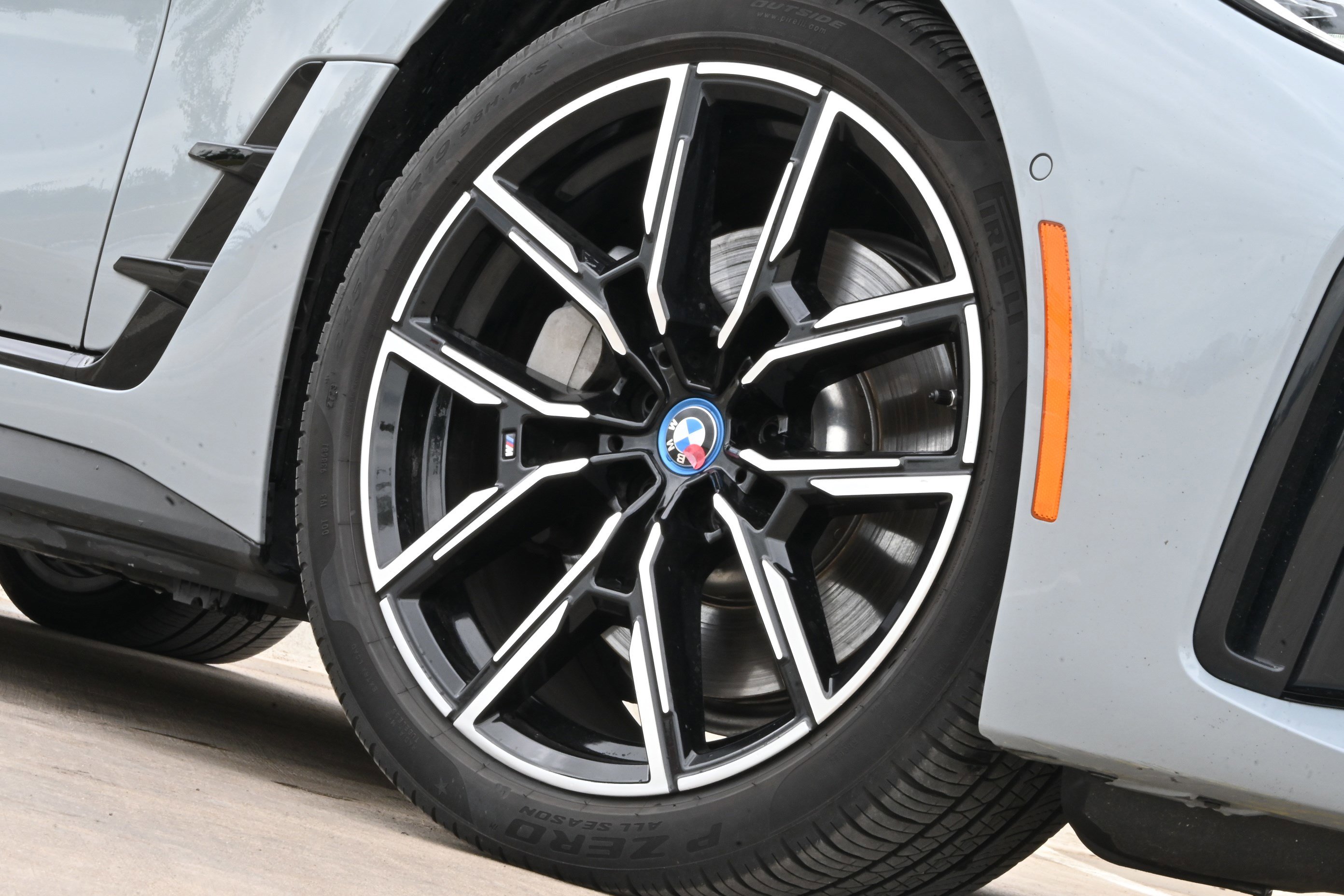 Certified 2024 BMW i4 eDrive40 w/ M Sport Package RWD image 11