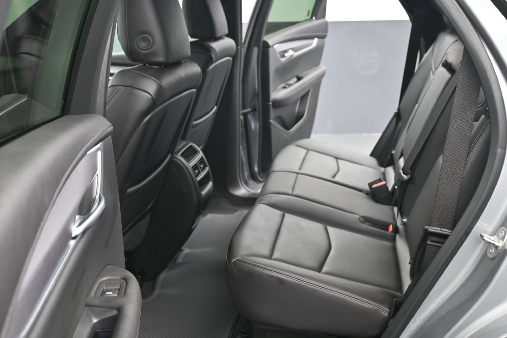Used 2026 Cadillac XT5 Luxury AWD/4WD image 13