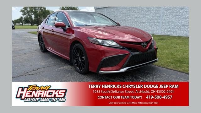 Used 2024 Toyota Camry XSE AWD/4WD image 1