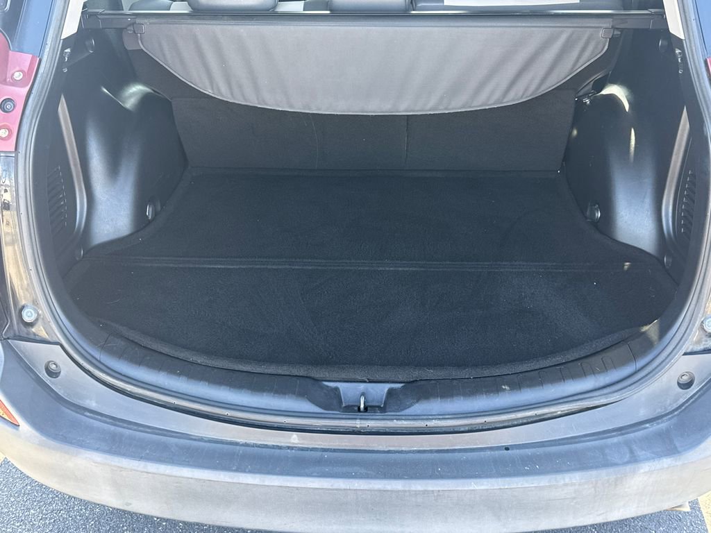Used 2015 Toyota RAV4 Limited image 18