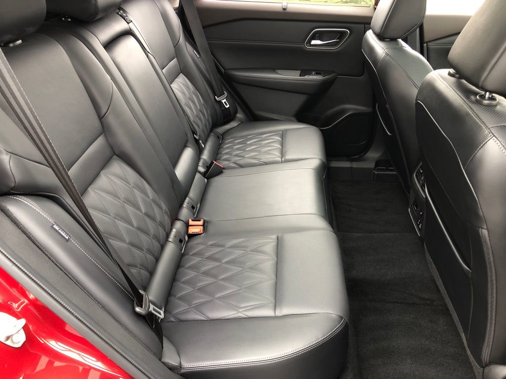 Used 2023 Nissan Rogue Platinum w/ Platinum Premium Package image 26