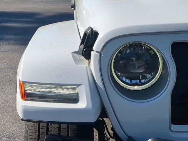 Certified 2023 Jeep Wrangler Sahara w/ Dual Top Group image 10