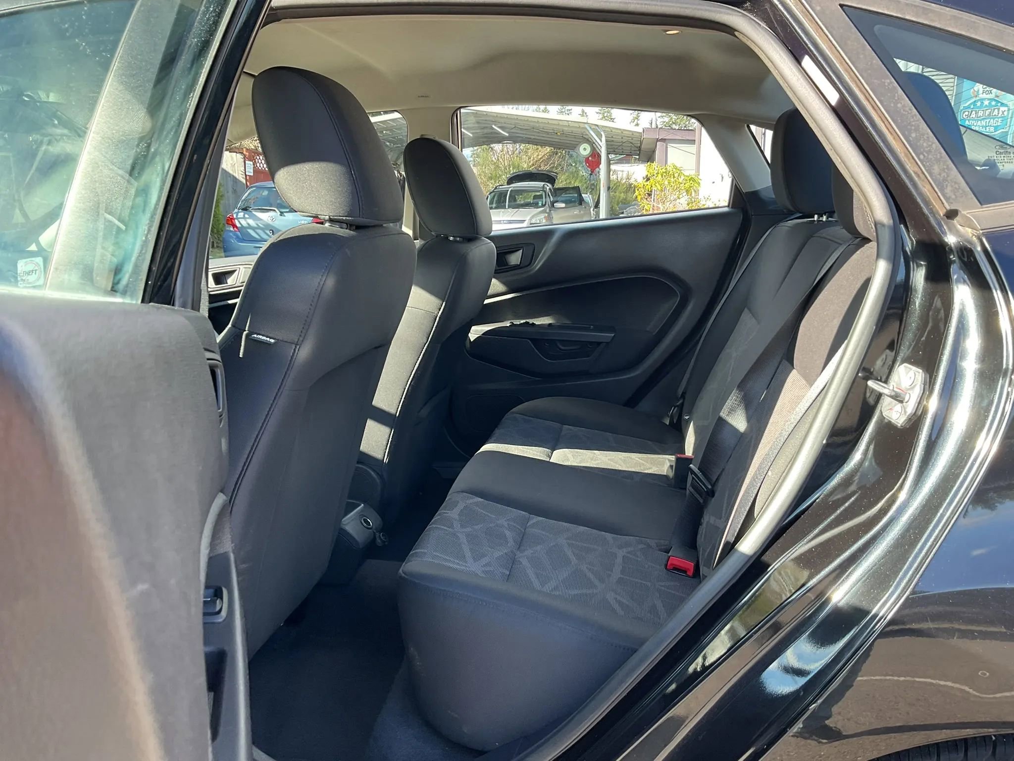 Used 2011 Ford Fiesta SE w/ 203A Rapid Spec Order Code image 8