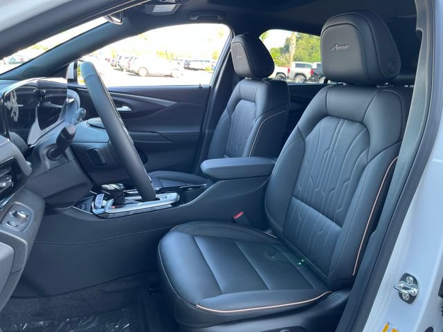 New 2026 Buick Envista Avenir FWD image 10