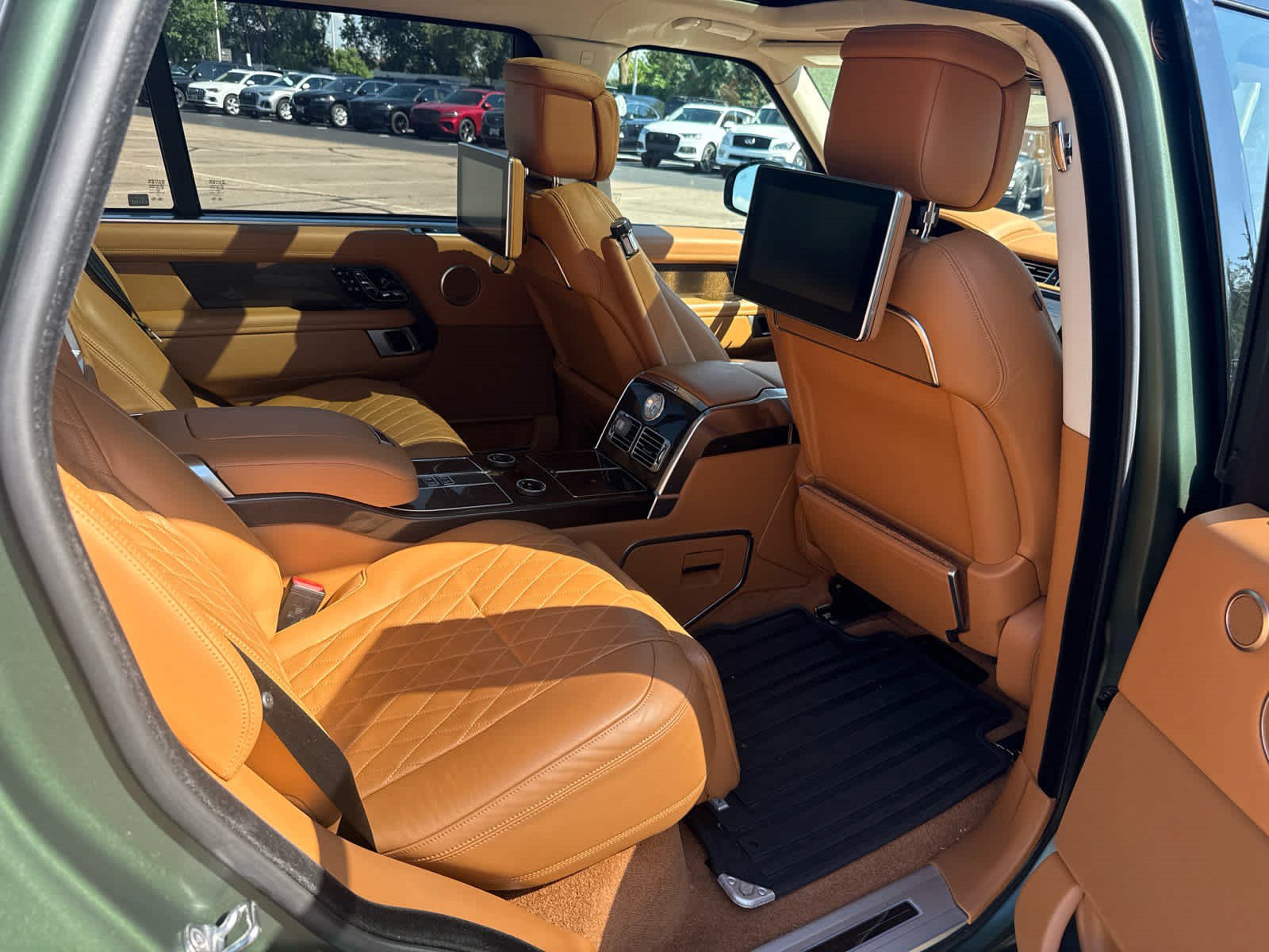 Certified 2021 Land Rover Range Rover SV Autobiography Dynamic AWD/4WD image 10