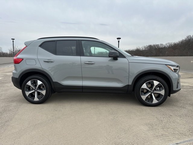 New 2026 Volvo XC40 B5 Plus w/ Protection Package Premier image 8