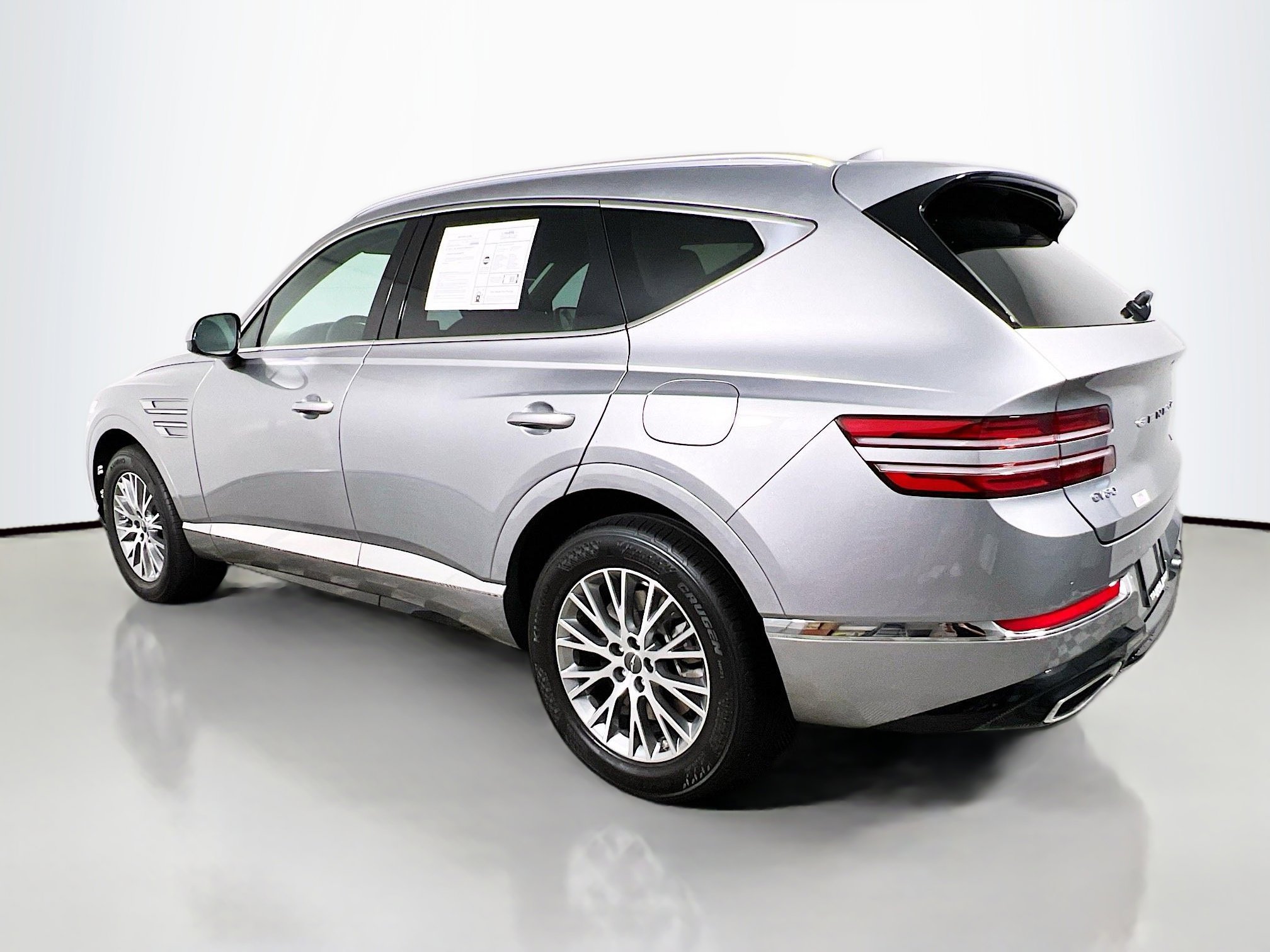Used 2024 Genesis GV80 2.5T AWD/4WD image 8