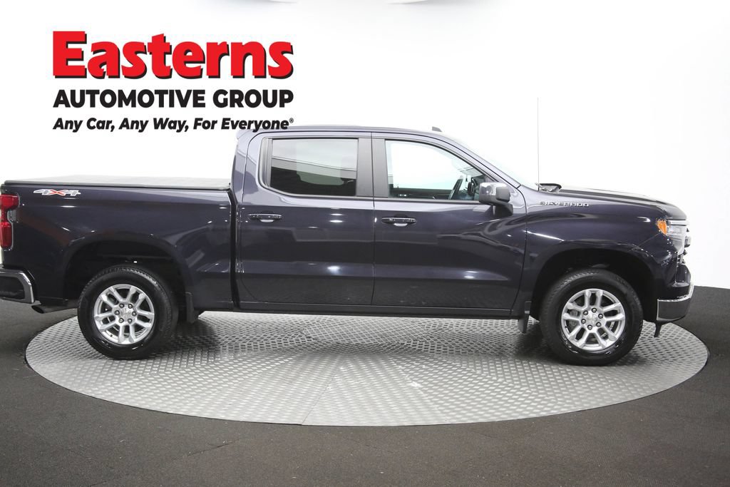 Used 2023 Chevrolet Silverado 1500 LT AWD/4WD image 47