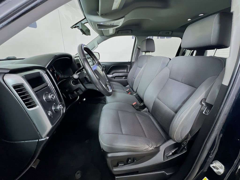 Used 2018 Chevrolet Silverado 1500 LT w/ All Star Edition image 11