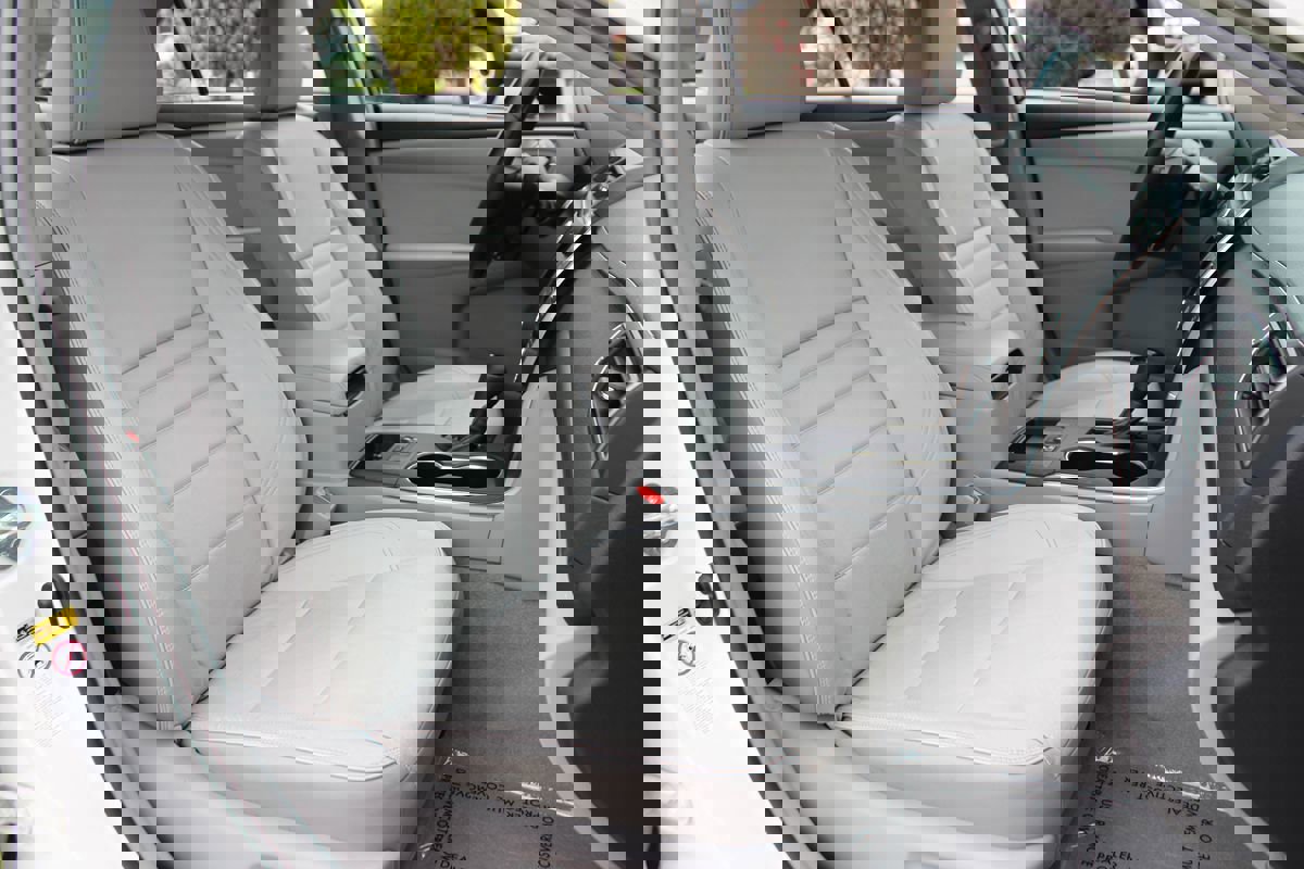 Used 2015 Toyota Camry XLE FWD image 21