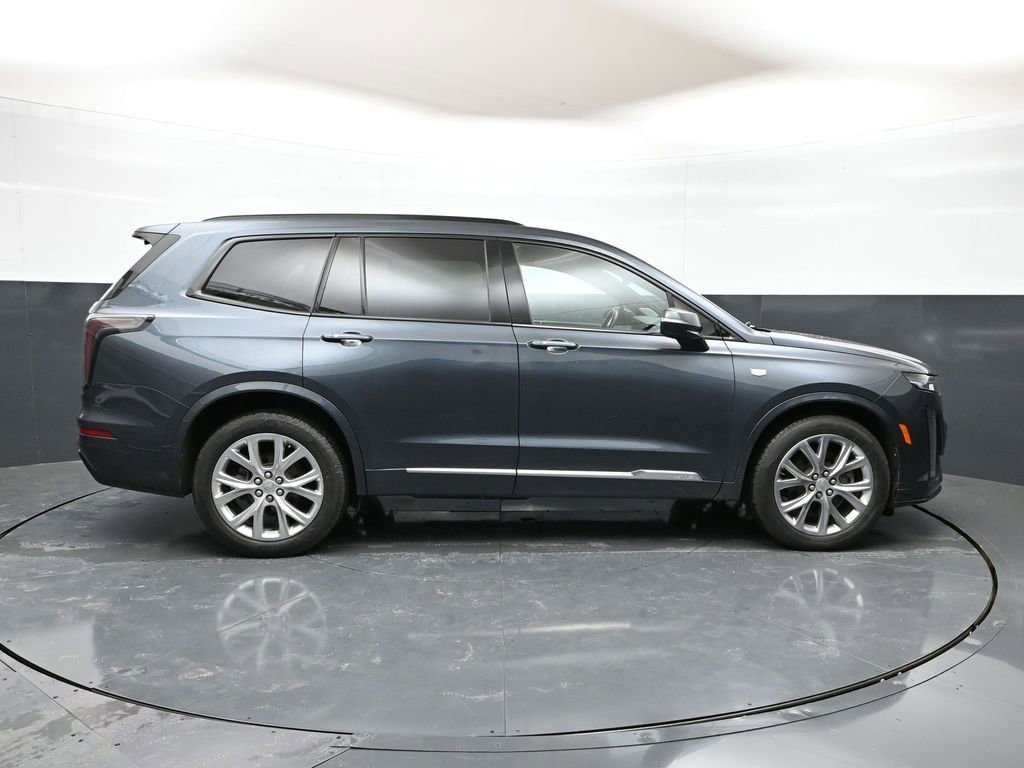 Used 2020 Cadillac XT6 Sport AWD/4WD image 4
