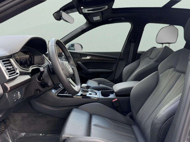 Certified 2025 Audi Q5 e Premium Plus w/ Premium Plus Package AWD/4WD image 19