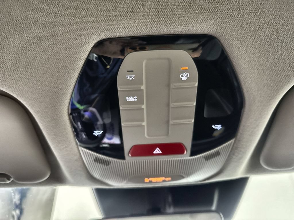 New 2026 Kia K4 FWD image 24