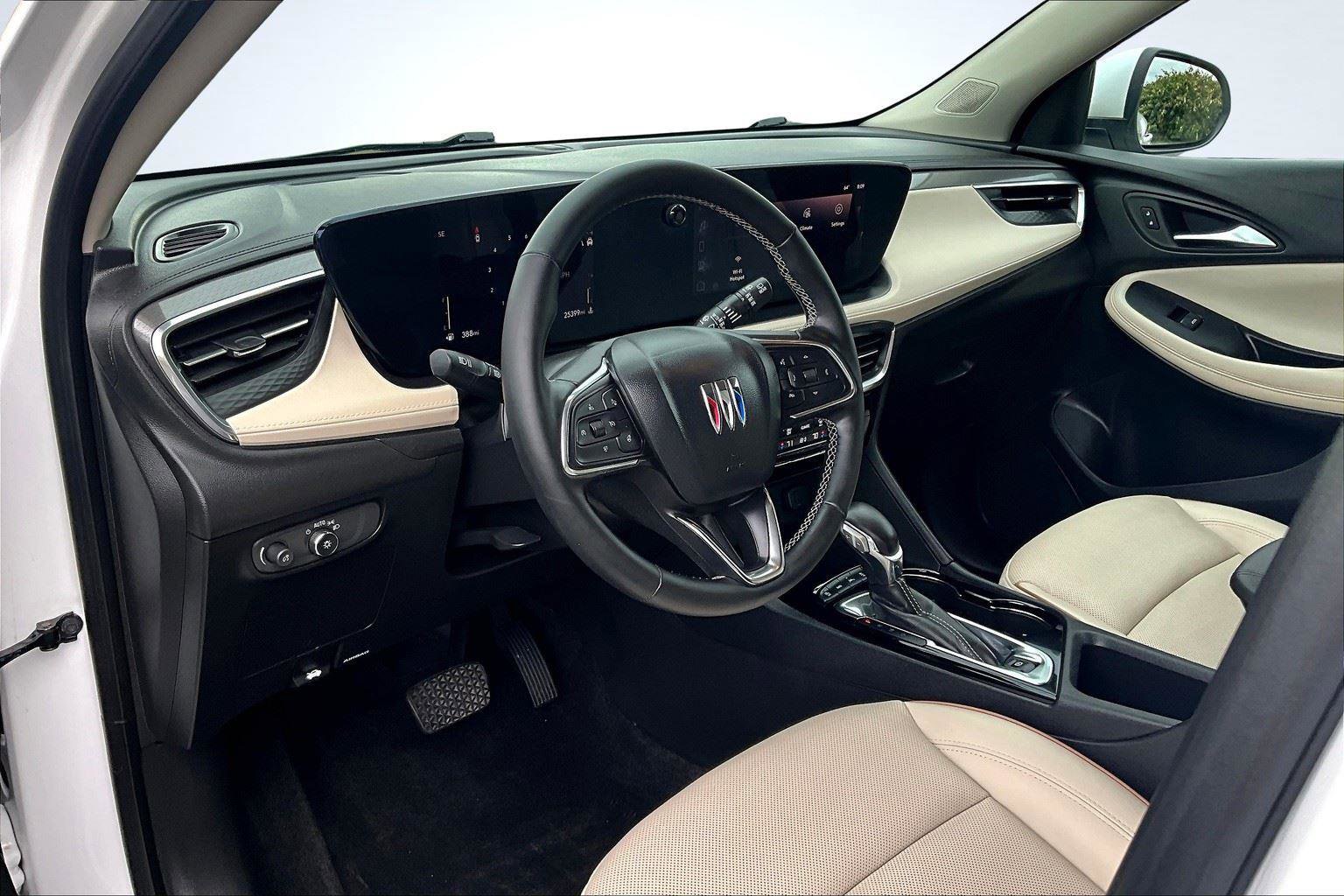 Certified 2024 Buick Encore GX Avenir image 14