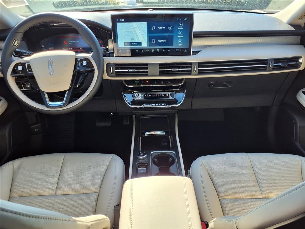 New 2026 Lincoln Corsair Premiere image 4