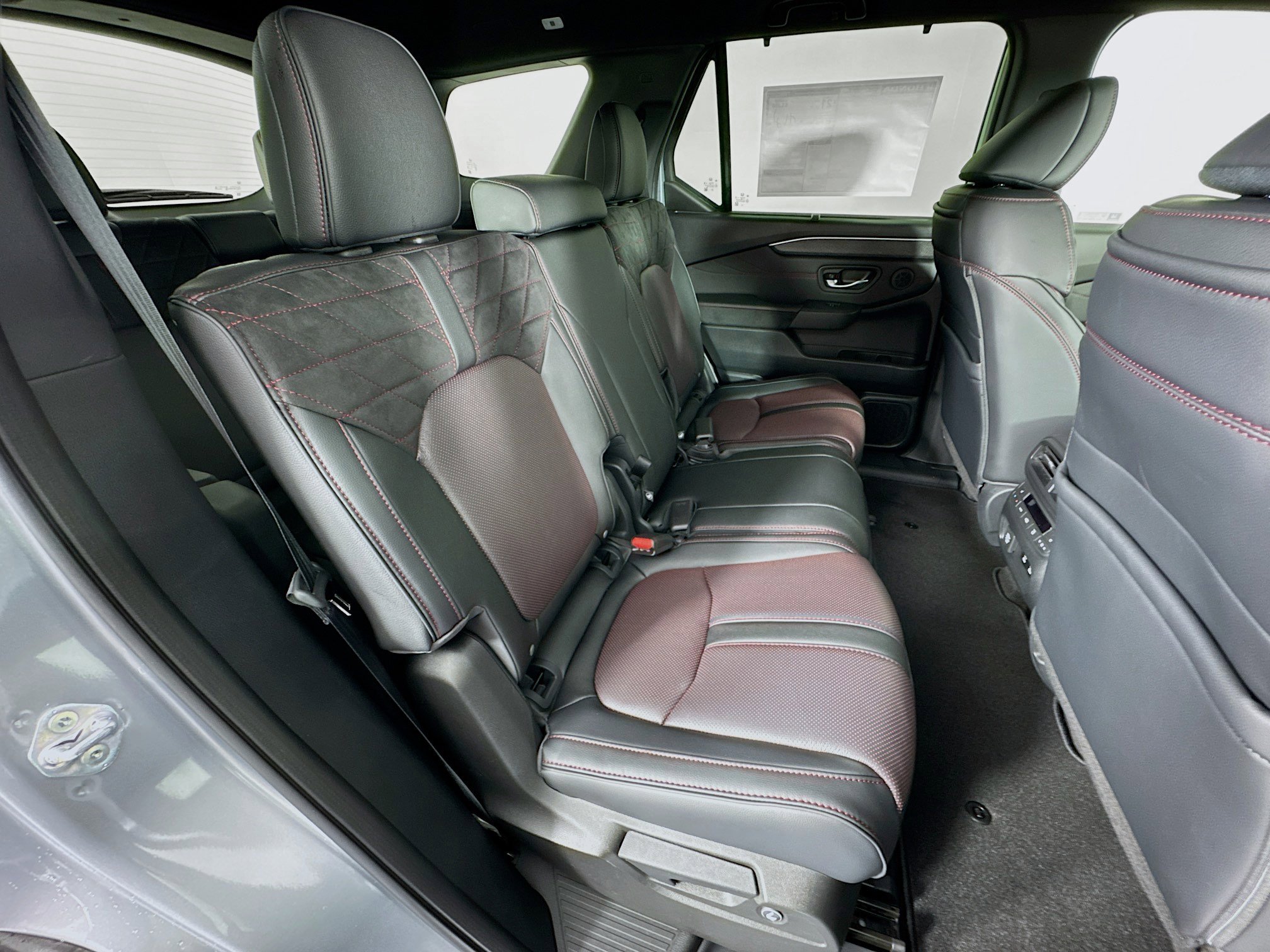 New 2026 Honda Pilot Black Edition image 29