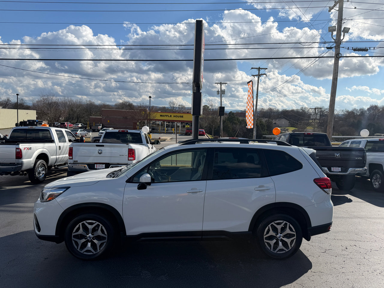 Used 2021 Subaru Forester Premium image 1