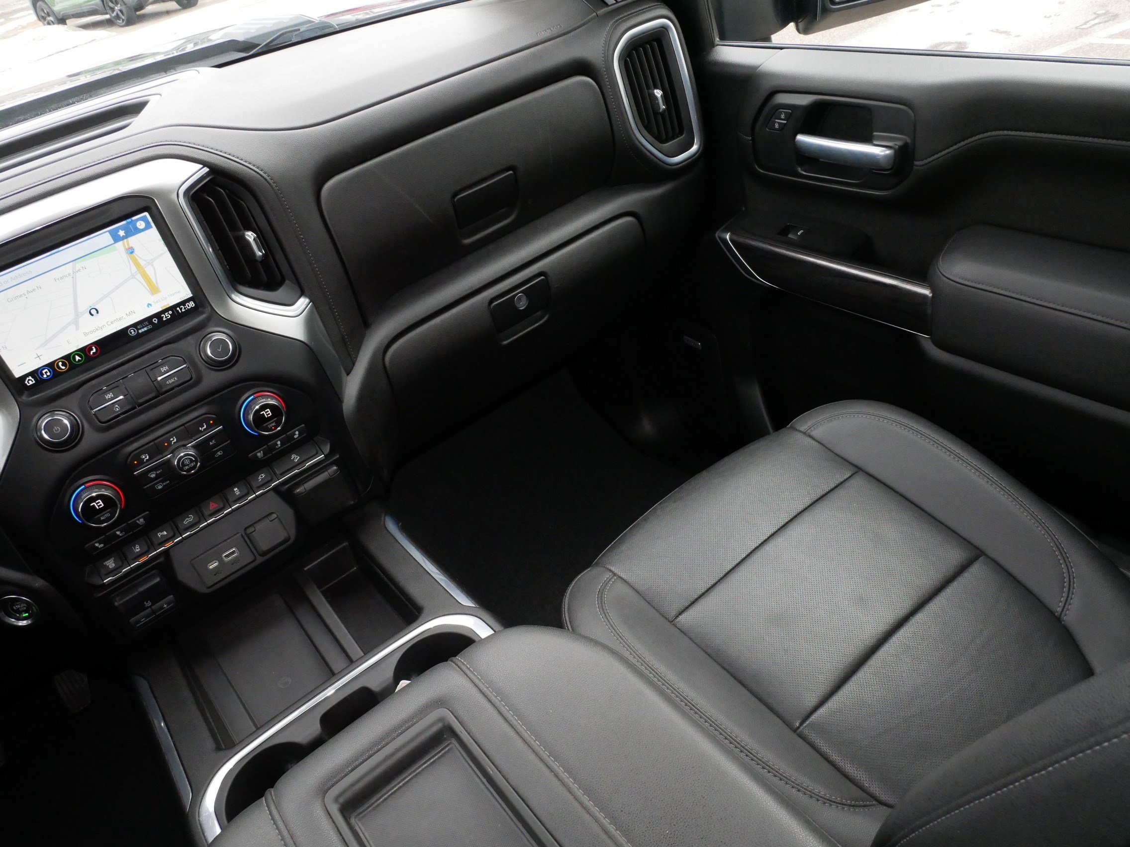 Used 2021 Chevrolet Silverado 3500 LTZ w/ LTZ Premium Package AWD/4WD image 11